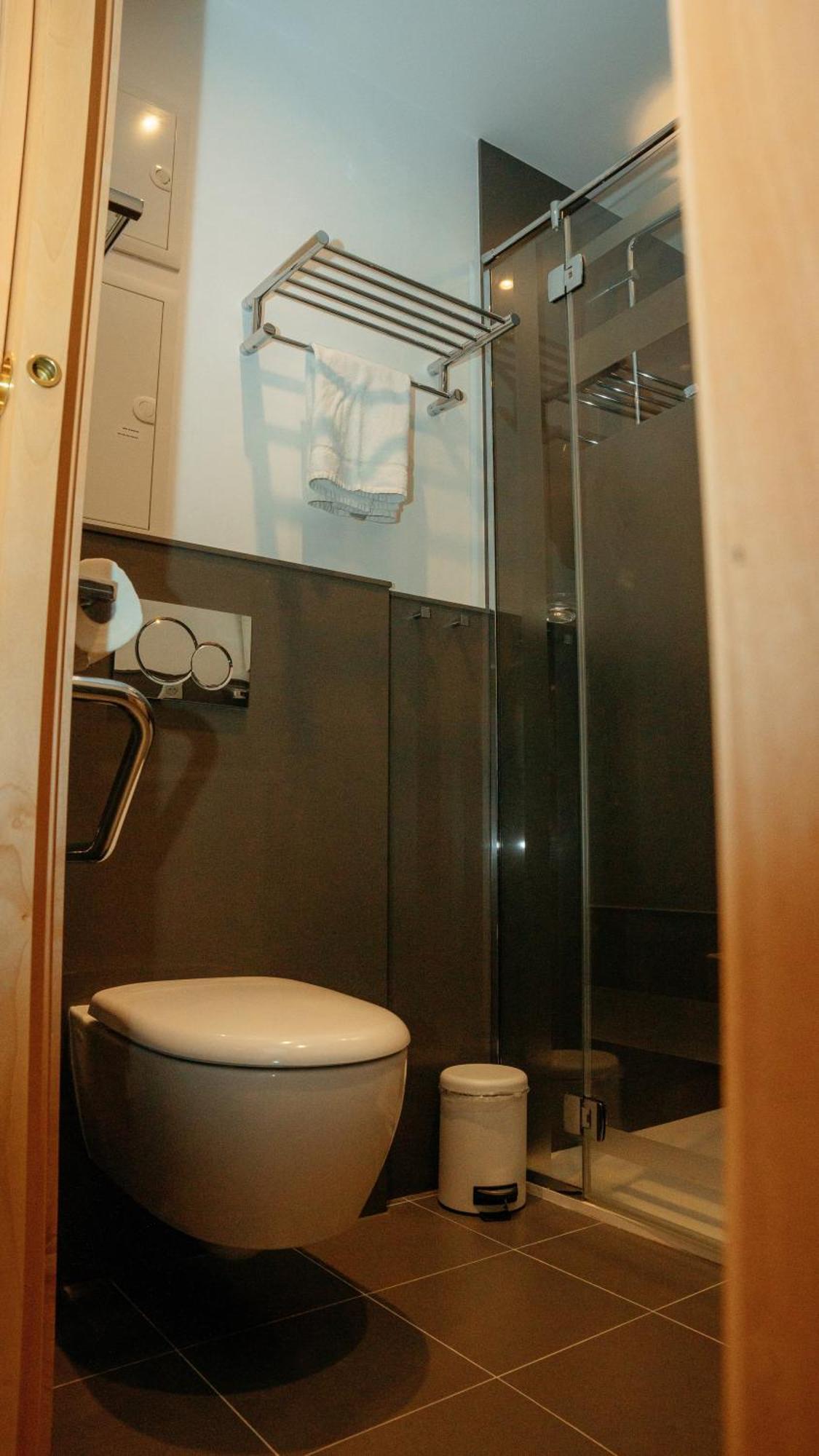 Superbe Appartement 132M2, Classe 5 Etoiles, Sarlat Centre Dış mekan fotoğraf