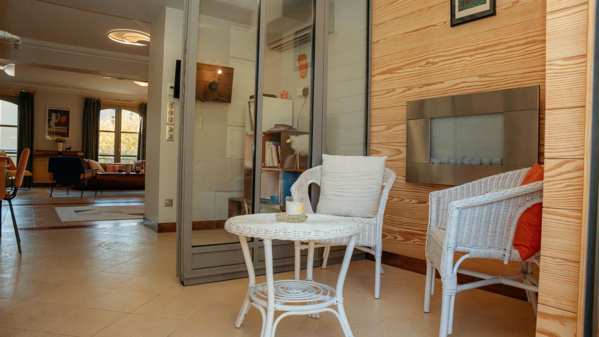 Superbe Appartement 132M2, Classe 5 Etoiles, Sarlat Centre Dış mekan fotoğraf