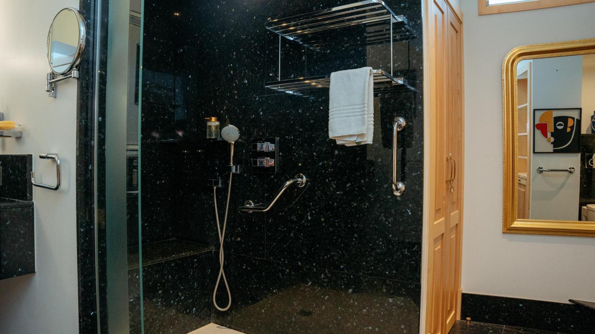 Superbe Appartement 132M2, Classe 5 Etoiles, Sarlat Centre Dış mekan fotoğraf